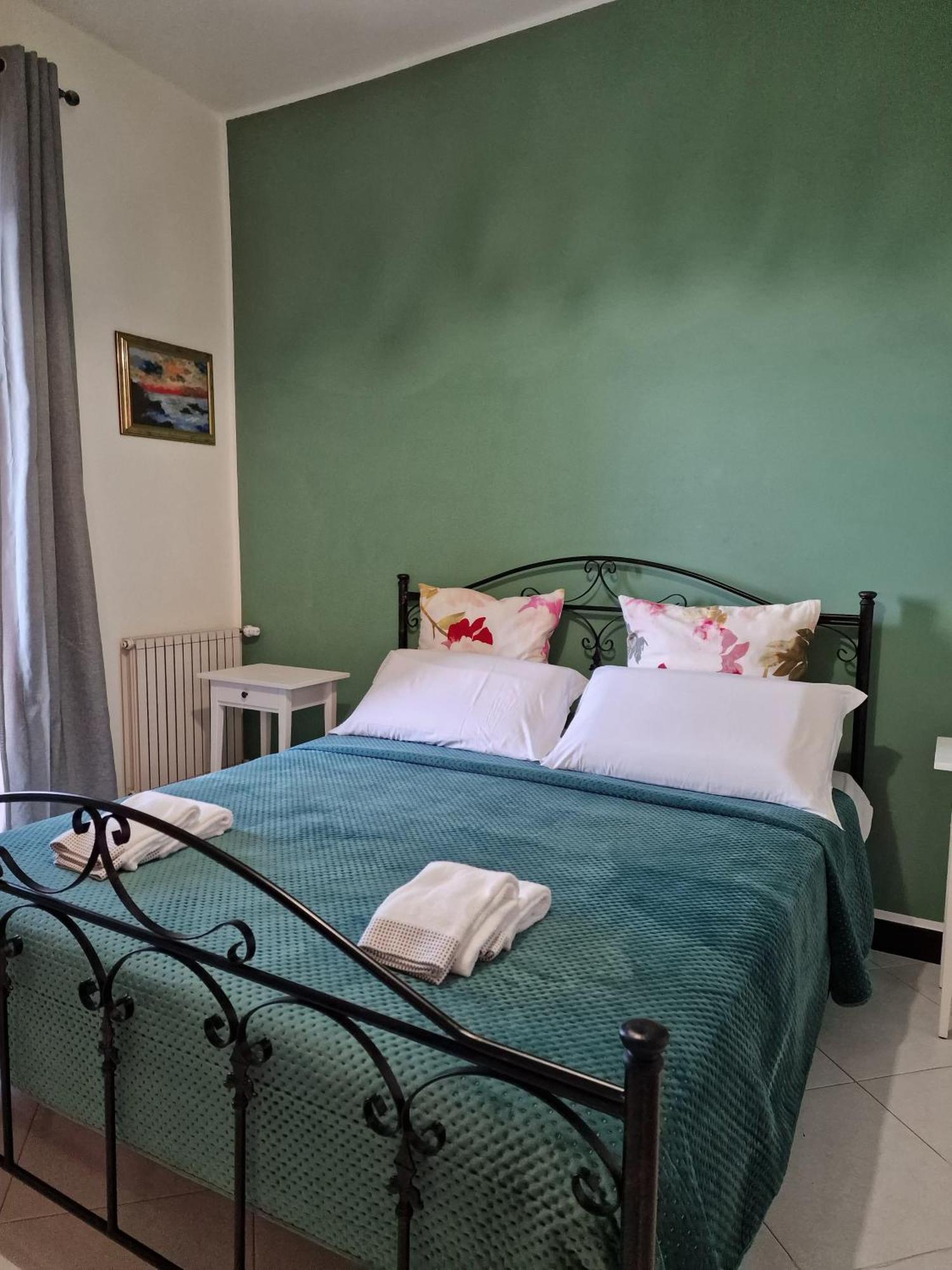 Mediterraneo B&B 蒙塔尔巴诺 外观 照片